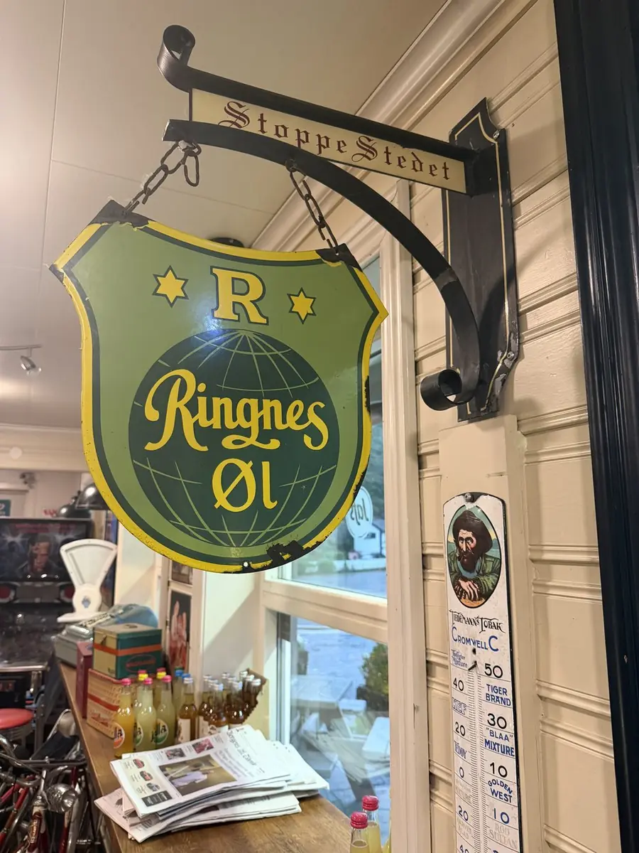 StoppeStedet Ringnes Øl-skilt